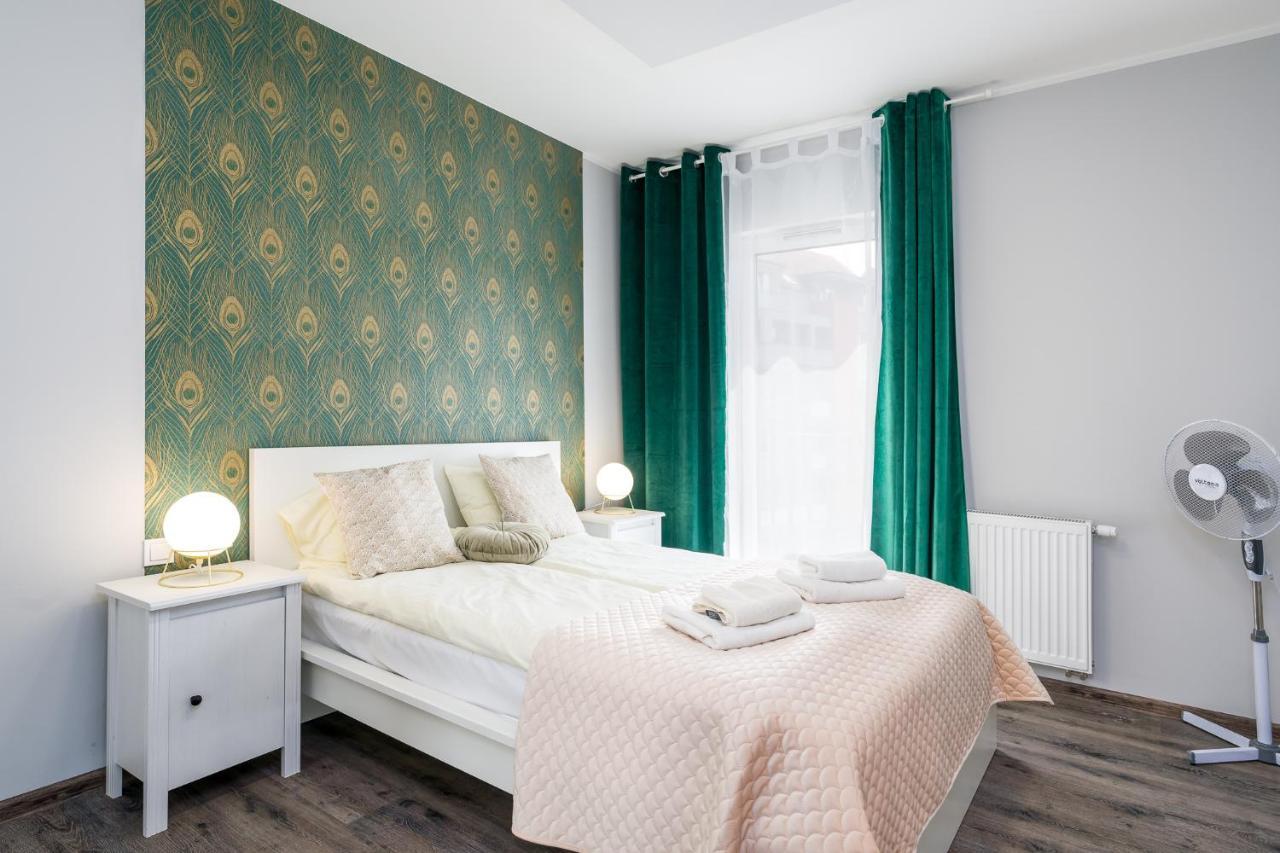 Sleepway Apartments- Garbary 100-46 Poznań Esterno foto